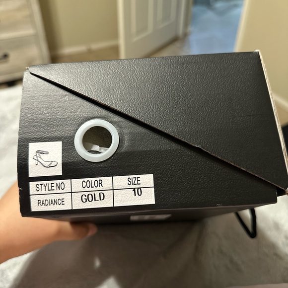 Fashion Nova Metallic Gold Heels - Picture 5 of 7